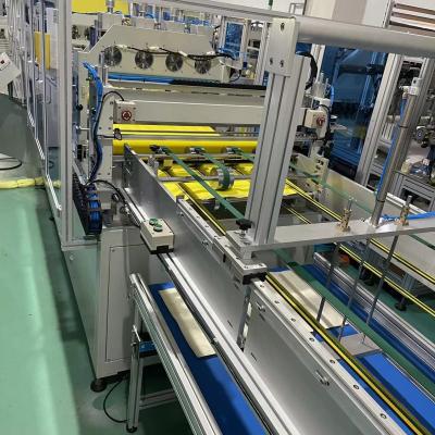 China Xinlong Patented Machine Non-woven Medium-effect Air Conditioning Air Filtration Bag-making Machine zu verkaufen