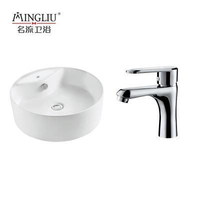 China Square Modern Ceramic White Color Hand Basin Art Hand Basin Bathroom Single Basin Sink With Faucet Good Quality for sale