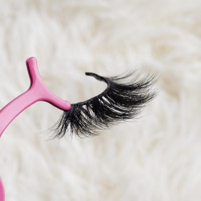 China Real Mink Eyelashes 3D Mink Lashes OEM Long Natural Tapered Eyelashes Makeup Customized Mink Hair Natural Soft Fur for sale