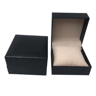 China Luxury Color Flip Low Moq Stock Designer Men Empty Gift Plastic Paper Leather Watch Box Watch Packaging Boxes With Pillow for sale