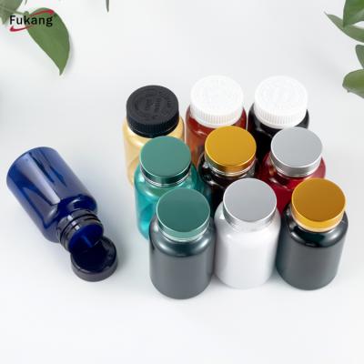 Cina Recycled plastic bottles wholesale 150ML PET pill bottle can match with gold cap in vendita