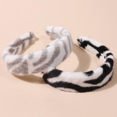 China Fur Headband Winter 2020 New Design Fur Headband For Women Leopard Fur Headbands 2020 Wholesale for sale