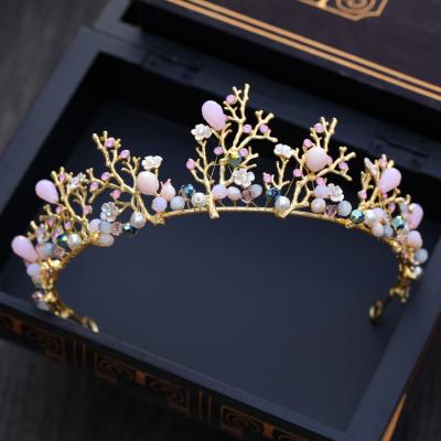 China Wholesale Bridal Crown Gold Tiaras Christmas Crowns Bride Hair Accessories For Wedding for sale