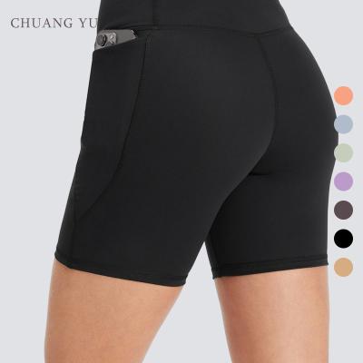 China Breathable Waist-in Shorts With A Hip Pocket Black Solid-Color Advanced Sports Yoga Shorts for sale