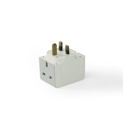 China High Quality Overload Protection Travel Adapter UK Converter Power Plug Multi Socket 3 Outlets for sale