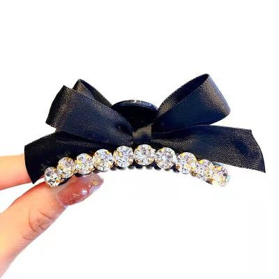 China Japan And Back Head Elegant Korean Style Shark Pearl Rhinestone Bow Tie Clip Hair Accessory for sale