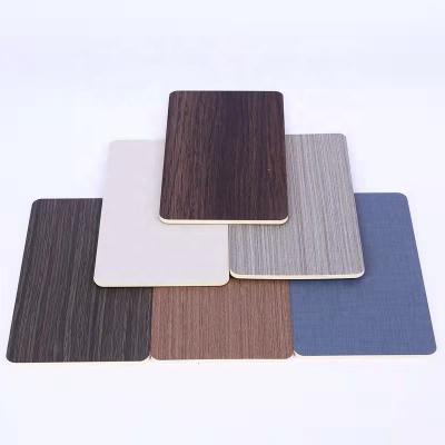 China Modern Low Price Convenient Installation Moth Proof WPC Wall Panel For Living Room for sale