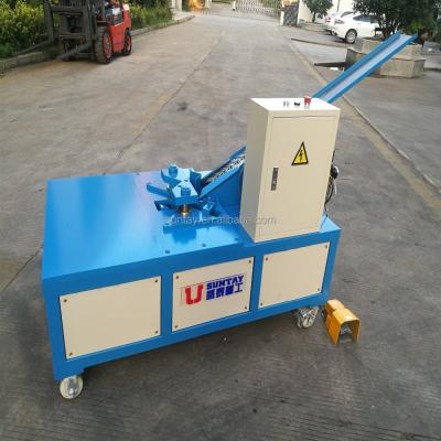 China Installation of China Suntay Machinery Company HVAC Air Duct Corner Code Rectangular Fixture Automatically Duct Corner Code Making Machine zu verkaufen