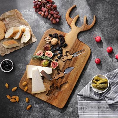 China Viable Woodsun Antler Corrugated Design Mini Wood Cheese Cutting Board Set for sale