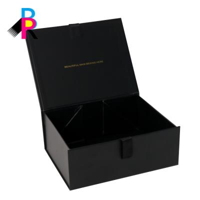 China Recycled Materials Amazing Magnetic Closure Elegant Cardboard Paper Luxury Gift Box for sale