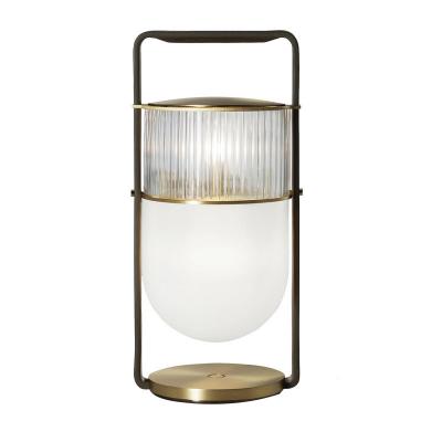 China Nordic modern simple living room study hall exhibition bedroom decorative table lamp for sale