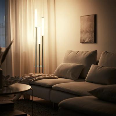 China Bedroom Modern Acrylic Floor Lamp Frontier Simple Modern LED Floor Lamp for sale