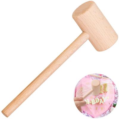 China Home Simplicity Small Wooden Hammer Used For Chocolate Children's Toy Lobster for sale