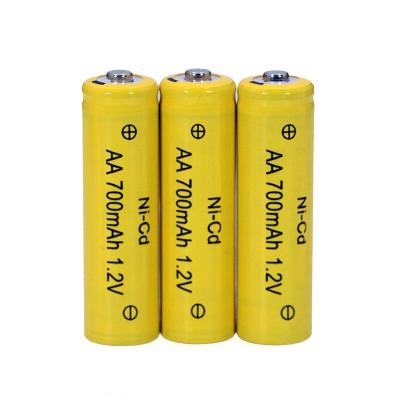 China Toys NI-CD AA AA 700mah Battery 1.2V Nicd Battery 1.2V Ni-Cd For Electric Remote Control Car Toys RC ues for sale