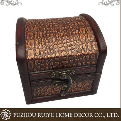 China Retro OEM Handmade Pirate Treasure Wooden Box Custom Packaging , Wooden Jewelry Box for sale