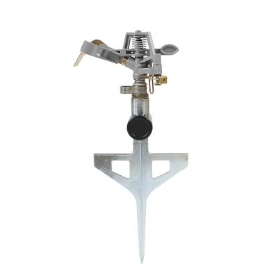 China Easily Install Low Stand Zinc Pulsating Water Spray Sprinkler With Spike Base For Garden for sale