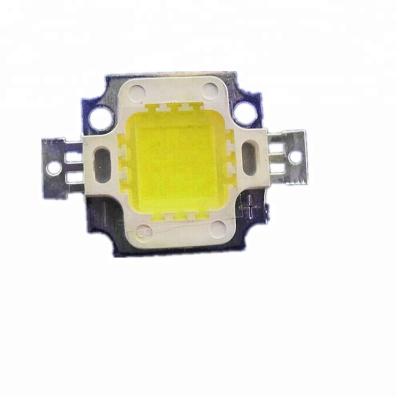 China Flood Light / Bay Light / Street Light / Cool Light 30V - 35V 700mA 180lm/w 20W High Power Led Chip Size 20x20mm for sale