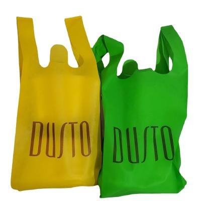 China Cheap Eco-Friendly Reusable W Handled Non Woven T-shirt Vest PP Supermarket Tote Grocery Shopping Carry Bag for sale