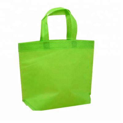 China Reusable cheap simple various colors customized non woven small handle bag for promotion produced in Canton for sale