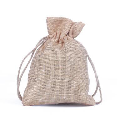 China Recyclable Natural Hemp Drawstring Bags Burlap Gift Drawstring Jute Pouch Bags for sale