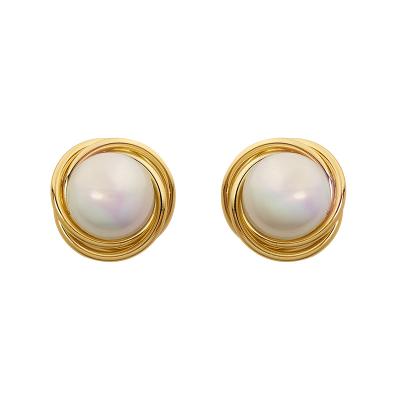 China Beautiful FASHIONABLE Flat Stud Gold Factory Wholesale 925 Round Earring Unique Big Pearl Elegant Design For Gift Party Sterling for sale