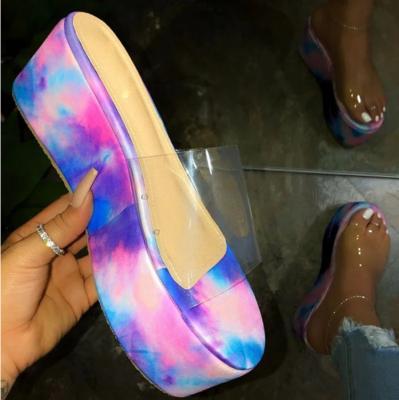 China Lightweight TW10595 Customized Fashion Wedge Heels Chunky Heels Outdoor Shoes For Women Sandals for sale