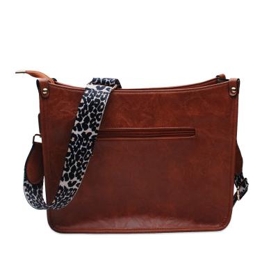 China Large Size PU Leather Daily Cross - Body Shoulder Bag Leopard Strap Lady Casual Leopard Chain Purse Wholesale DOM1071925 for sale