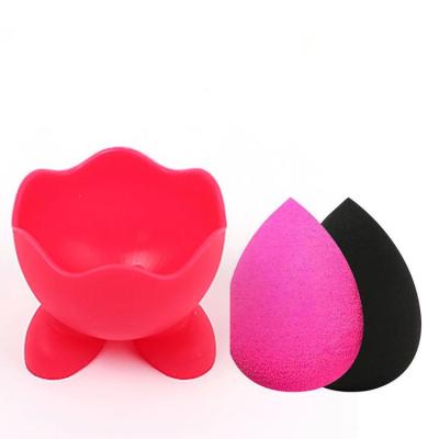 China Eco-friendly Silicone Penguin Feet Cosmetic Beauty Make Up Plastic Makeup Sponge Egg Holder Make Up Egg Sponge Drying Holder Holder for sale