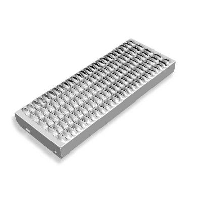 China Stainless Steel Skid Plate Protective Galvanized Perforated Metal Sheet for sale