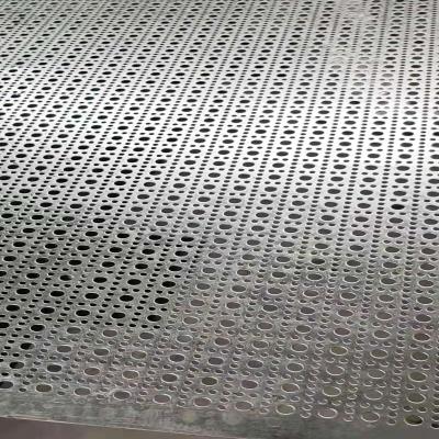 China Widely Used Metal Mesh Punching Powder Coated Mesh Hood Punching Metal Mesh Not Perforated And Expanded Decorative Easy To Rust Perforated Aluminum for sale