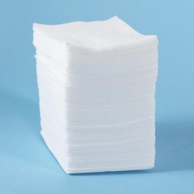 China Low factory price customized size gauze piece 100% cotton disposable sterile gauze swab zu verkaufen