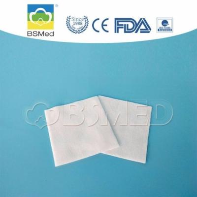 China Los cojines cuadrados de la algodón claramente modelan la alta certificación de la absorbencia FDA en venta