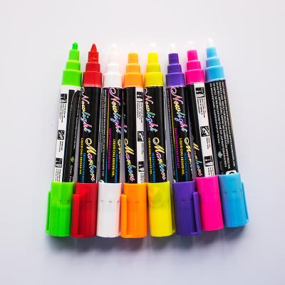 China Profession Light Board Pen Liquid Chalk Dry Erase Marker Set 6mm Chalk White Marker 14*1.6cm for sale