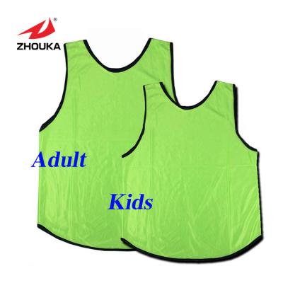 China Breathable Wholesale Kids / Adult Soccer Bibs Soccer Vests Training Bibs for sale