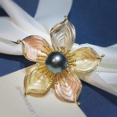 China New Fashion Style Women Flower Fashion Design Cooper Zircon Gold Pearl Brooch Pin for sale