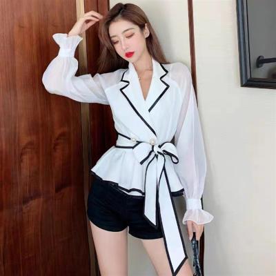 China Autumn New Temperament Flared Sleeve Top Waist Lotus Color Swing Lady Shirt Up Anti-Wrinkle Blocking Lapel Suit Collar Blouses For Women for sale