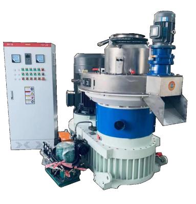 China 110 kW vertikale Ring-Die-Pellet-Maschine 1500-2000 kg/h Holzpellet-Maschine zu verkaufen