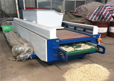 China Chicken Farm 60cm Blades Wood Shaving Machine 1500kg/H 25kw for sale