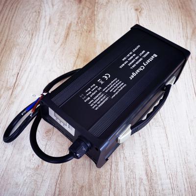 China High Quality Video Game Player 86.4V 87.6V 10a 900W Low Temperature Battery Charger For 24S 72V 76.8V LiFePO4 Battery Pack With PFC for sale