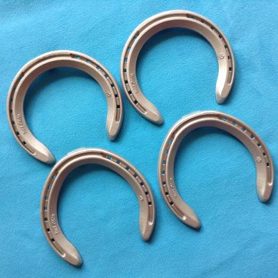 China Racecourse Racing Aluminum Horseshoes in Wedge Shape , 129×119×8.5mm for sale