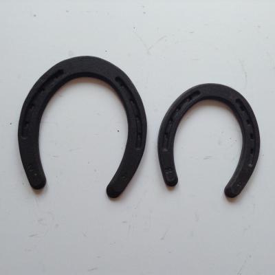 China Black Horse Racing Shoes Custom Horseshoes for Racecourse for sale