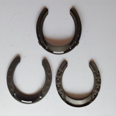 China Personalised Racing Plates Horseshoes On Horses 150×140×8mm for sale