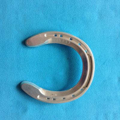 China Custom made Aluminum Wedge Racing Horseshoes 143×136×8mm for sale