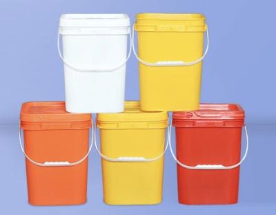 China 2 Lbs Square Food Storage Plastic Buckets With Lids IML Decoration zu verkaufen