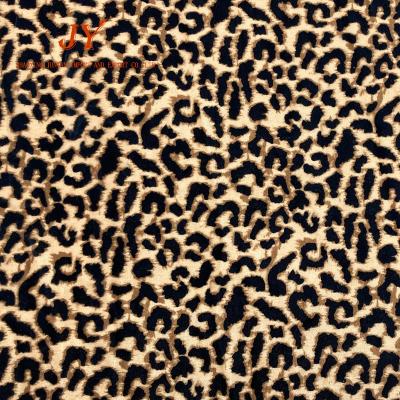 China High Quality Anti Pill Tiger Design Tissue Cloth Velor Velvet Fabric For Clothing Leopard Print Cloth for sale