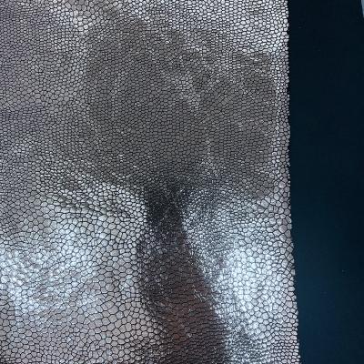 China Cheap wholesale anti pill hot sale snakeskin brasso printed velvet fashion foil spandex fabric for dress for sale