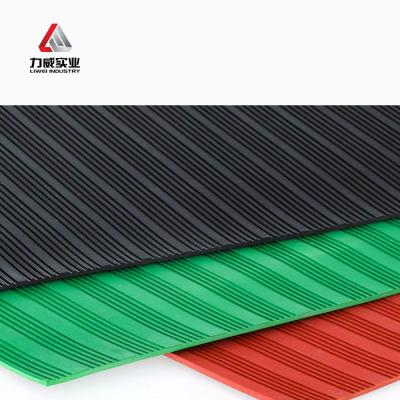 China Pad de aislamiento de alta tensión Sala de distribución de energía 10KV Alfombra de placa de goma 3/5/8mm Pad de goma de aislamiento en venta