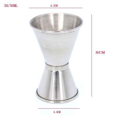 China Viable Professional Barware Tools Stainless Steel Bar Accessories 30/50ml Jigger à venda