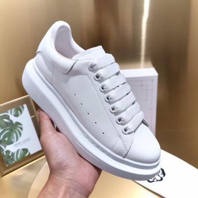 China Mqueens Anti-Slippery Shoes Chunky Trainers Increase Flat Bottom Designer Skateboarding Shoes Mqueens Luxury Platform Shoes for sale