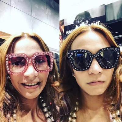 China 2022 New Arrival Square Rhinestone Sunglasses Fashion Diamond Bling Bling Glasses Oversized For Women for sale